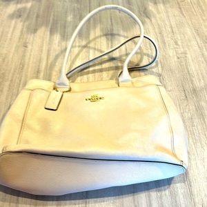 Authentic Coach shoulder bag